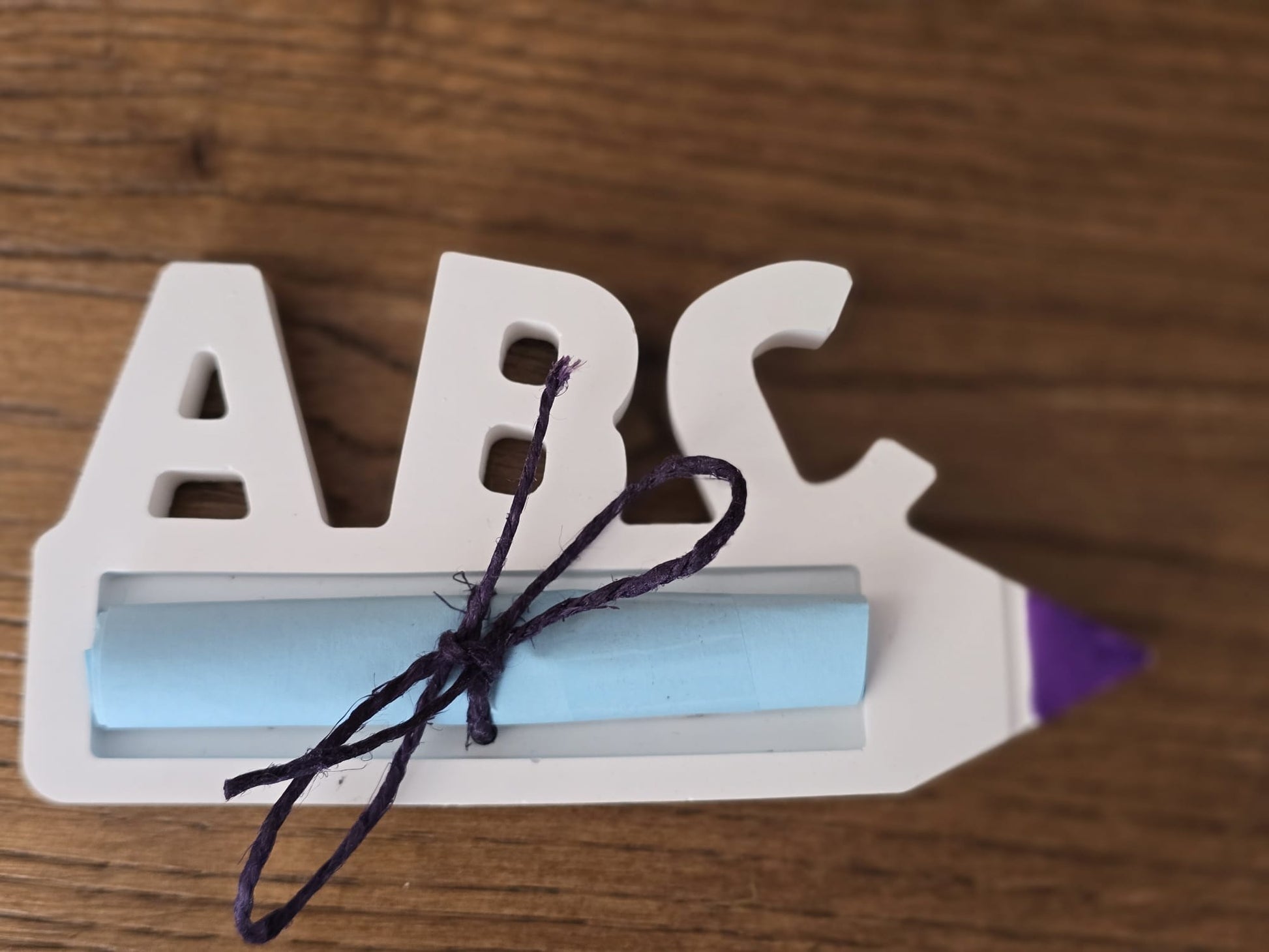 Handgemachtes "Schulstart-Geschenk" - ABC Stift