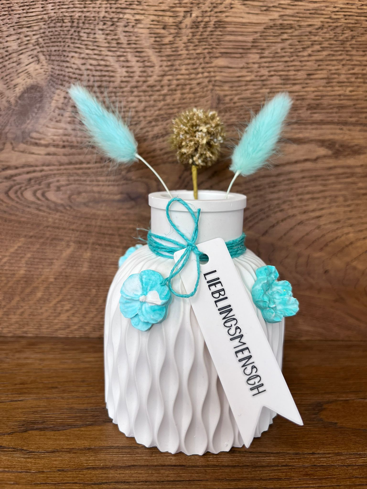 Vase - handgegossen und handbemalt