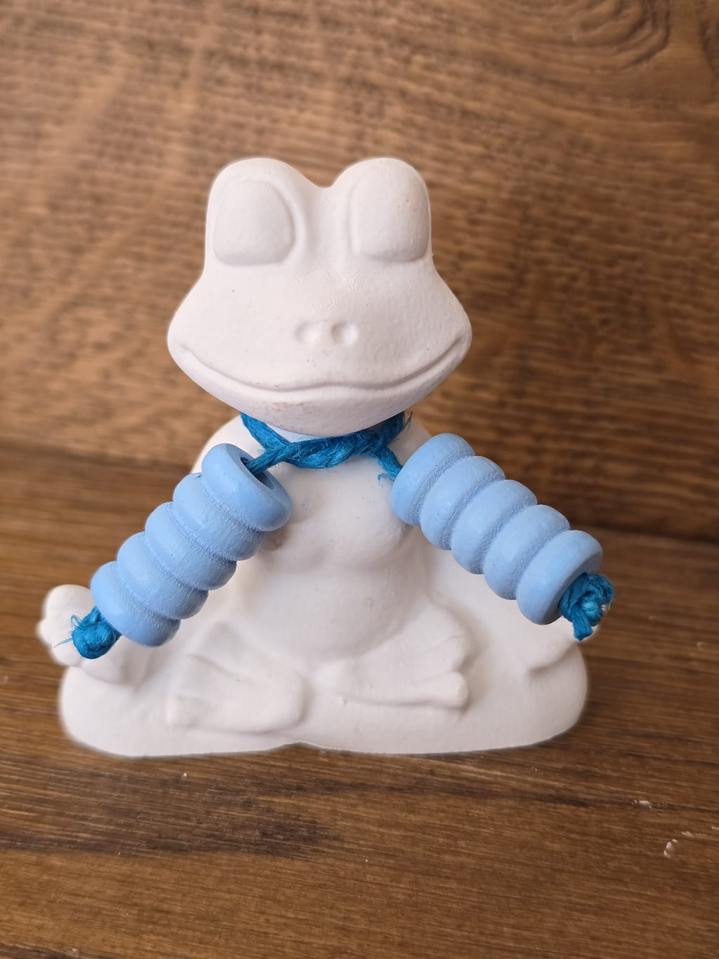 Handgemachte Deko "Relax Frosch" - Charmantes Dekorationsstück mit Liebe zum Detail