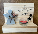 Handgemachte Deko "Holzbank mit Betonengel und Teelicht"– Charmantes Dekorationsstück mit Liebe zum Detail - Bastelschachtel - Offline Shop - 