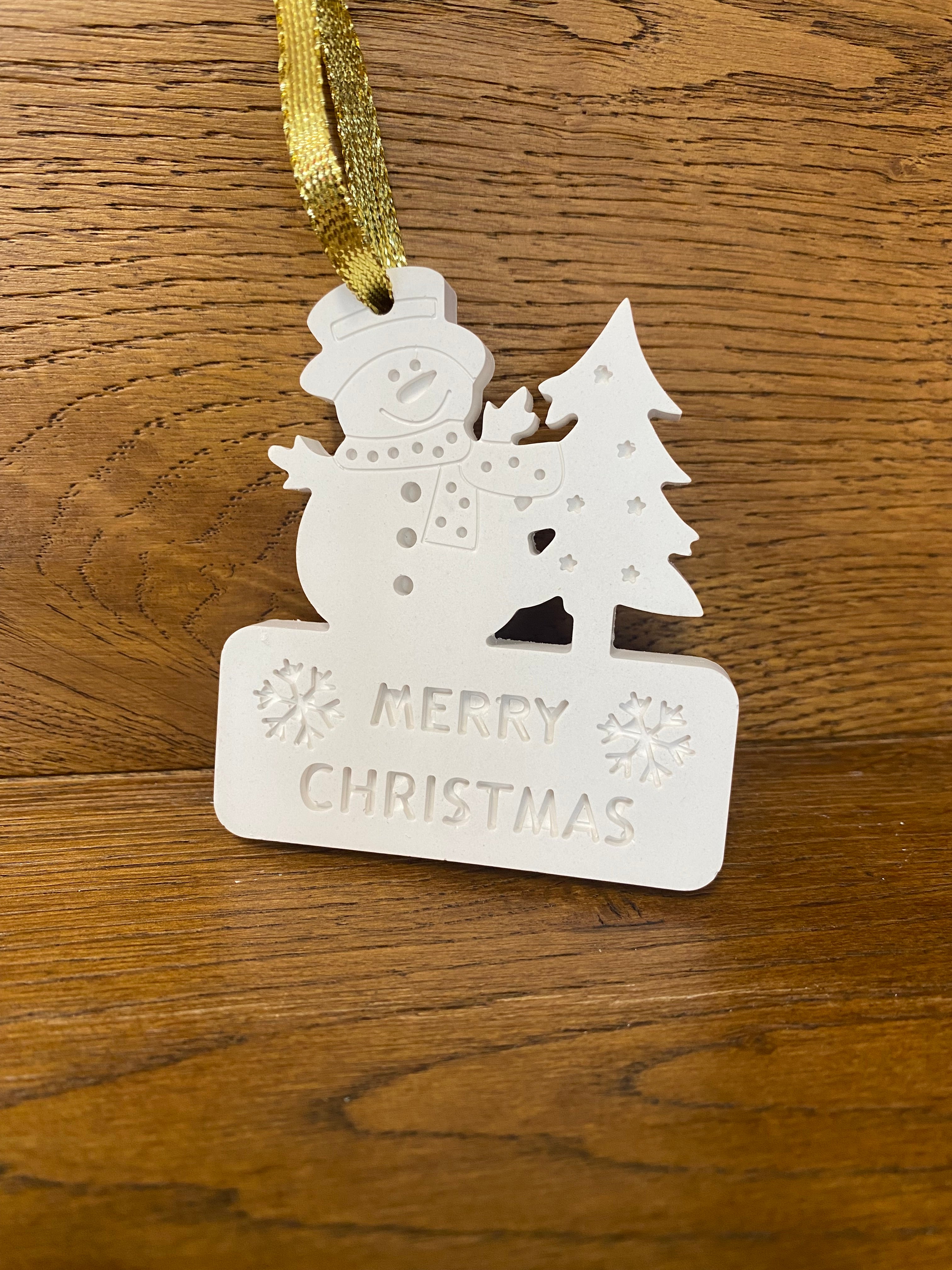 Handgemachte Weihnachtsanhänger "Merry Christmas" - Charmantes Mitbringsel