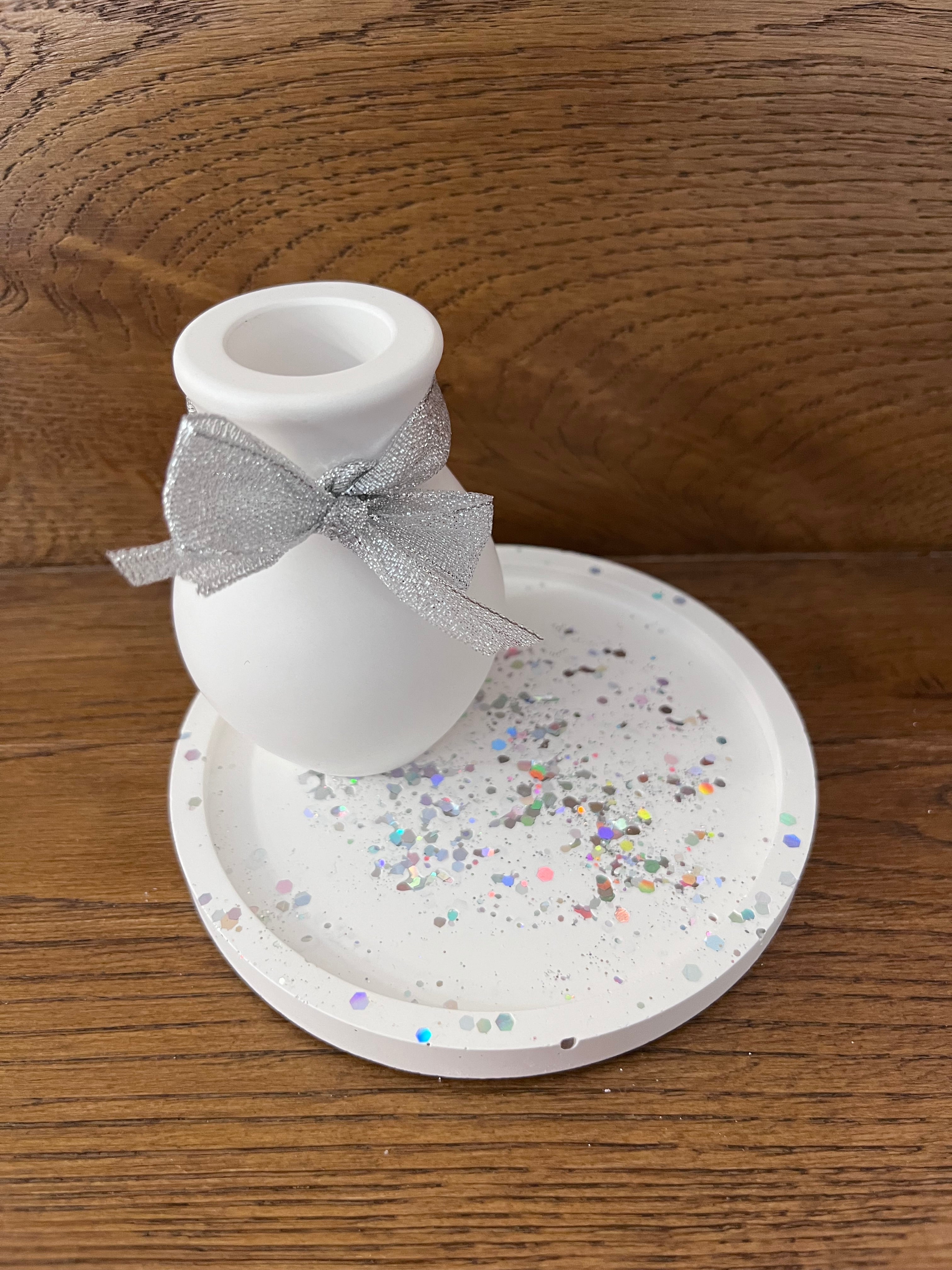 Vase mit Tablett im Set - handgemachte Dekoration