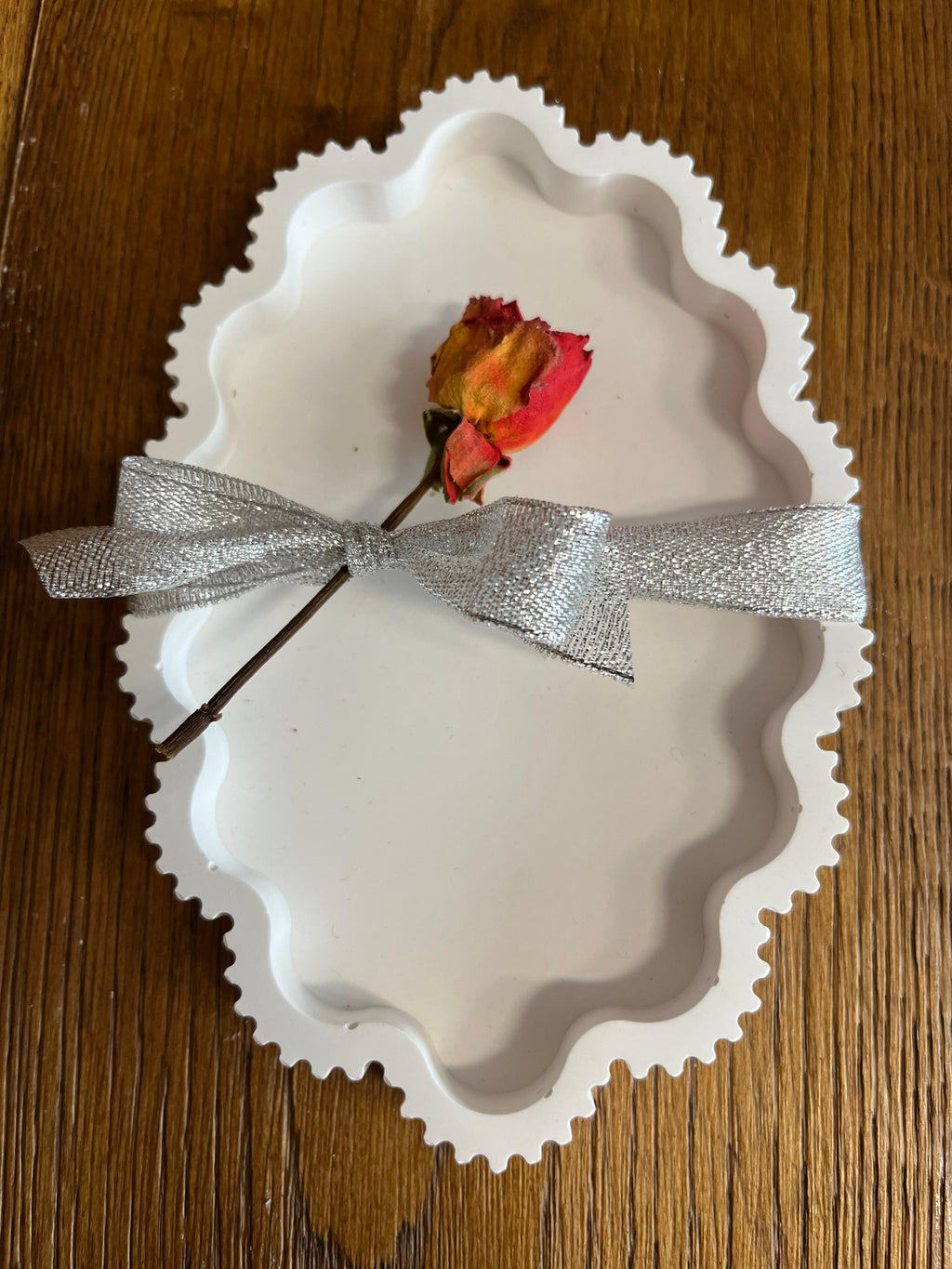 Tablett handgemacht aus Raysin/imprägniert