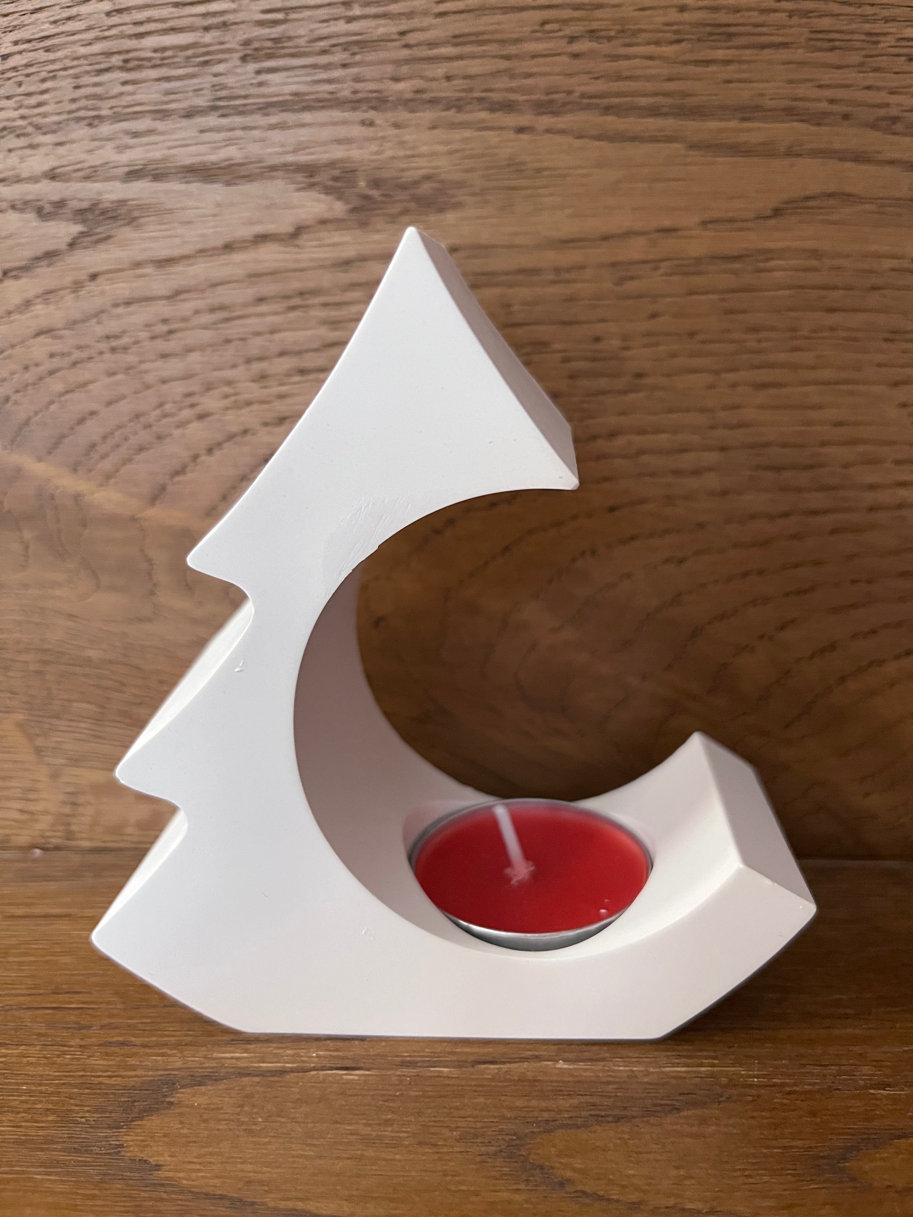 Handgemachte Teelichthalter "Tannenbaum" - Charmantes Mitbringsel