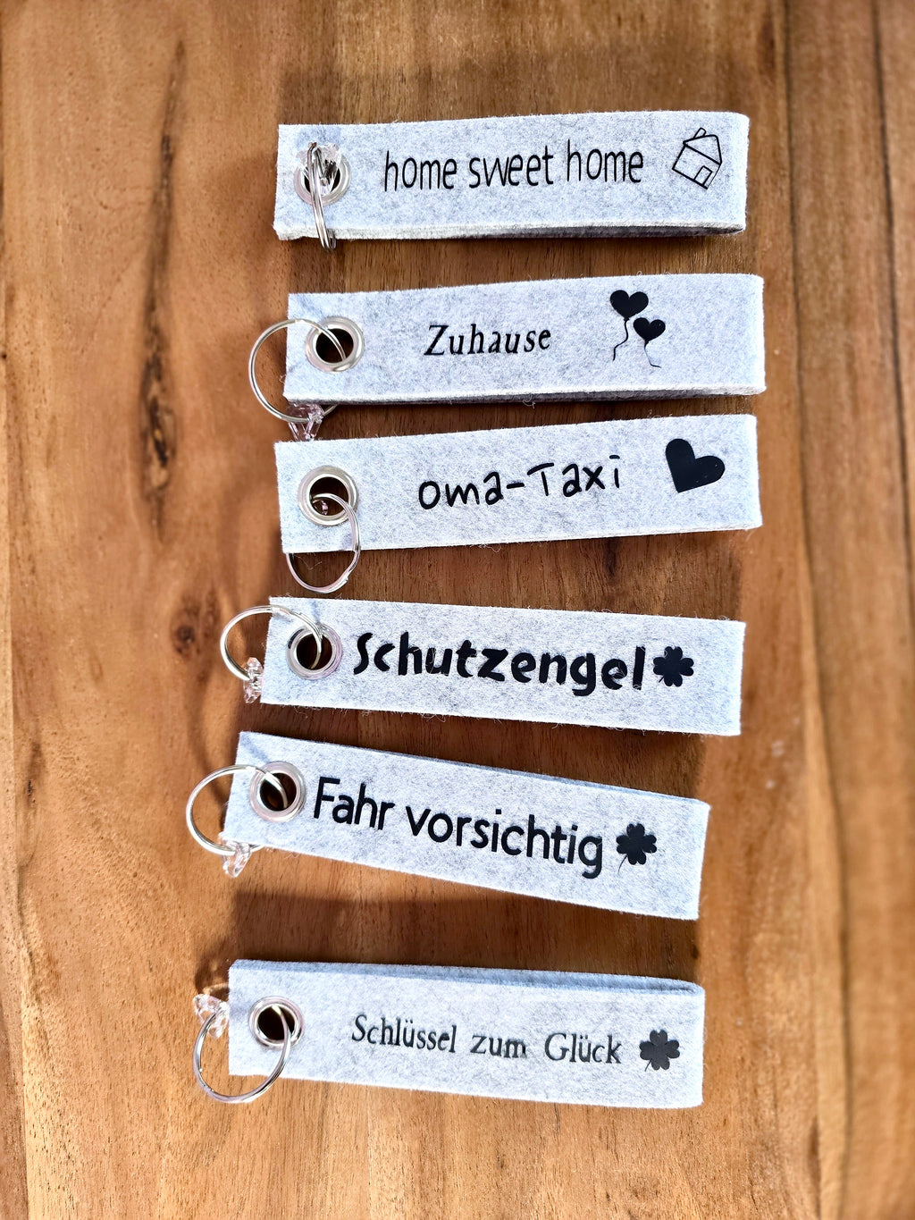 Filz-Schlüsselanhänger mit Wunschtext – Charmantes Mitbringsel - Bastelschachtel