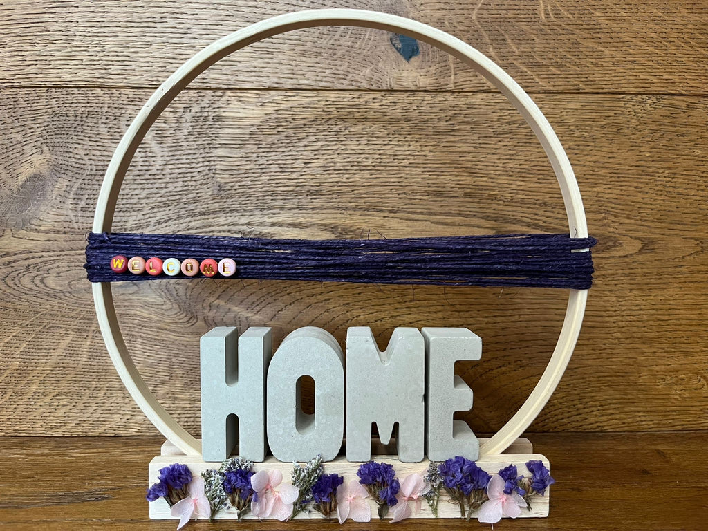 Handgemacht Deko "Home" - Charmantes Dekorationsstück mit Liebe zum Detail - Bastelschachtel