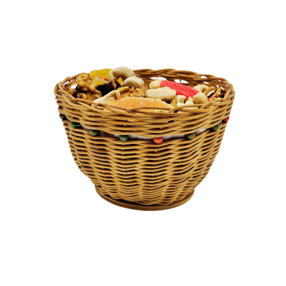 Bastelset aus Peddigrohr - Korb mit Holzperlen