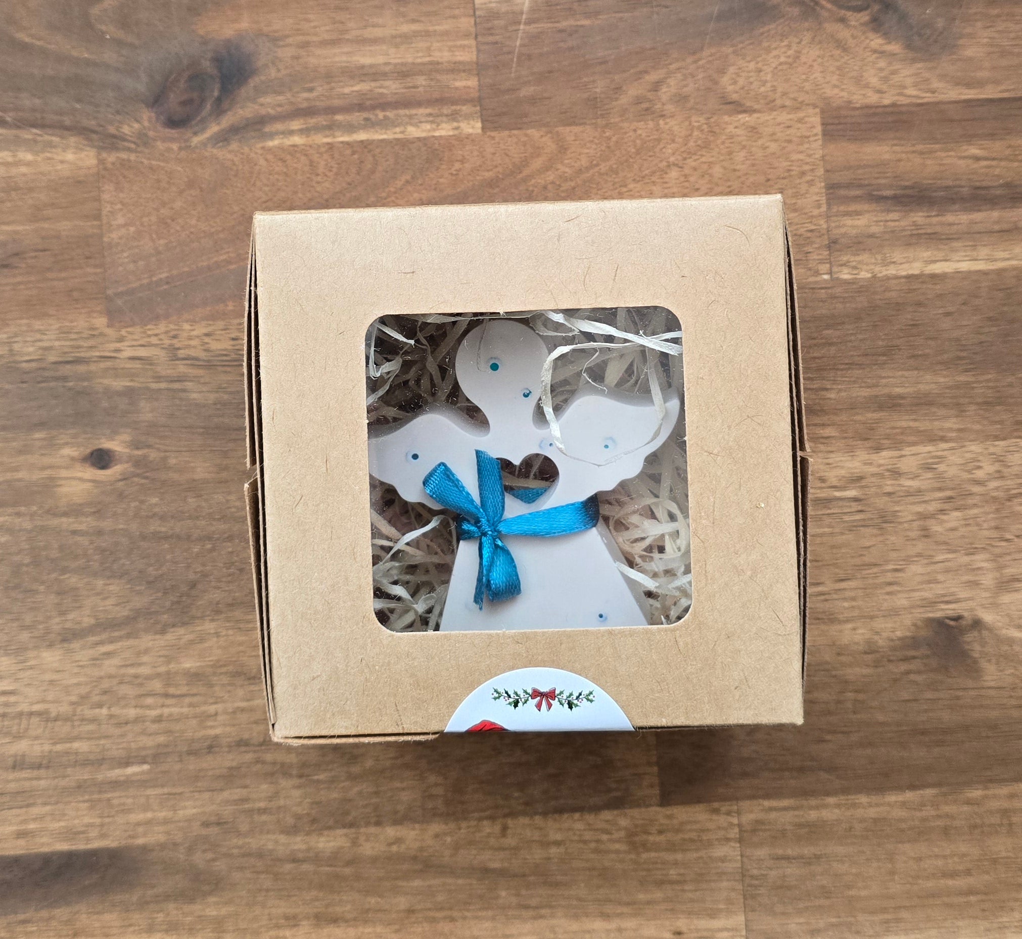 Kleiner Engel aus Raysin - in Geschenksverpackung