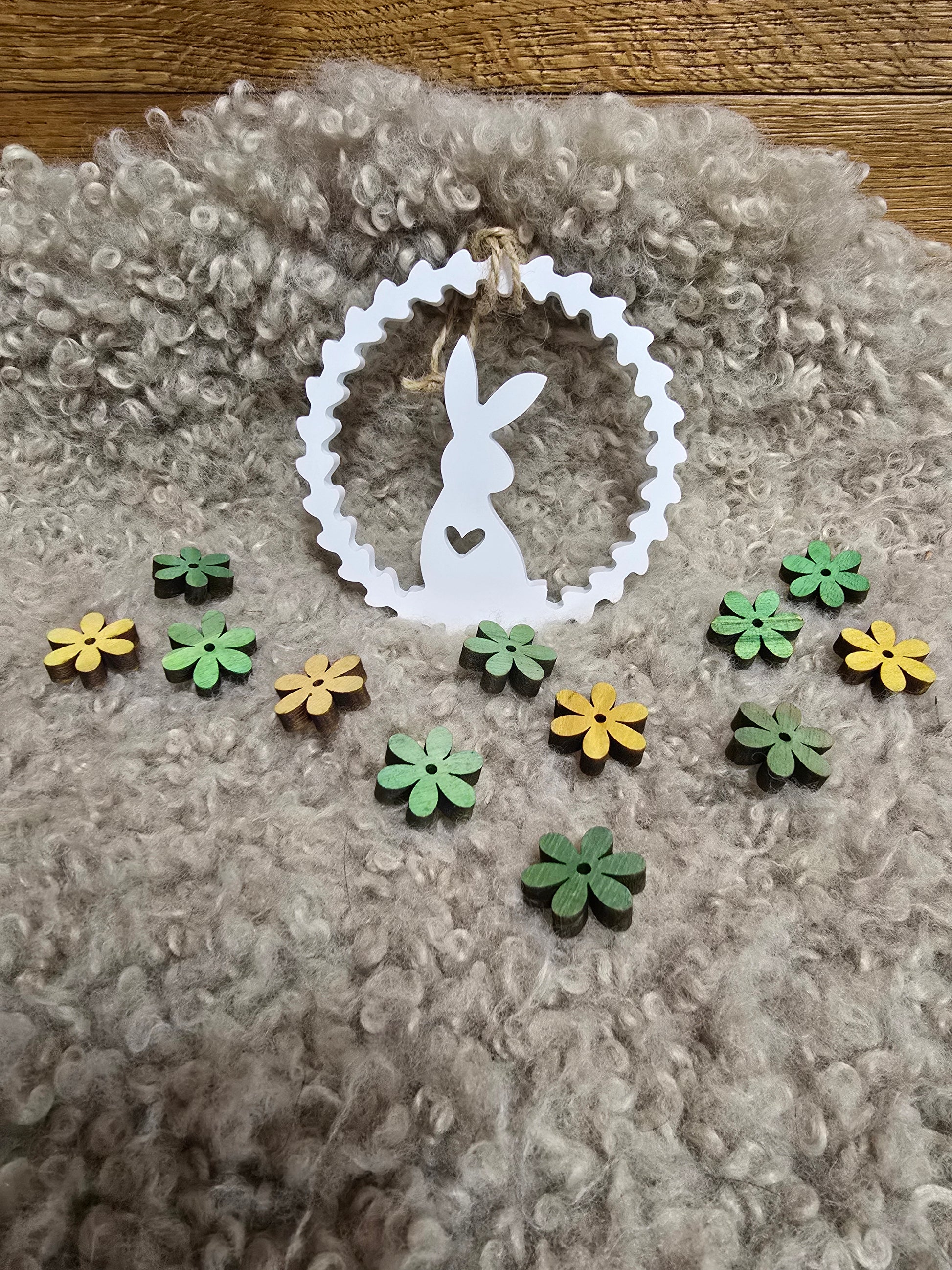 Osterkranz mit Hase - Charmante Raysin Deko