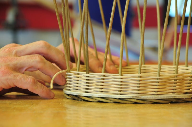 Korbboden Set rund, groß - für Peddigrohr 3mm - Bastelschachtel - Korbboden Set rund, groß - für Peddigrohr 3mm