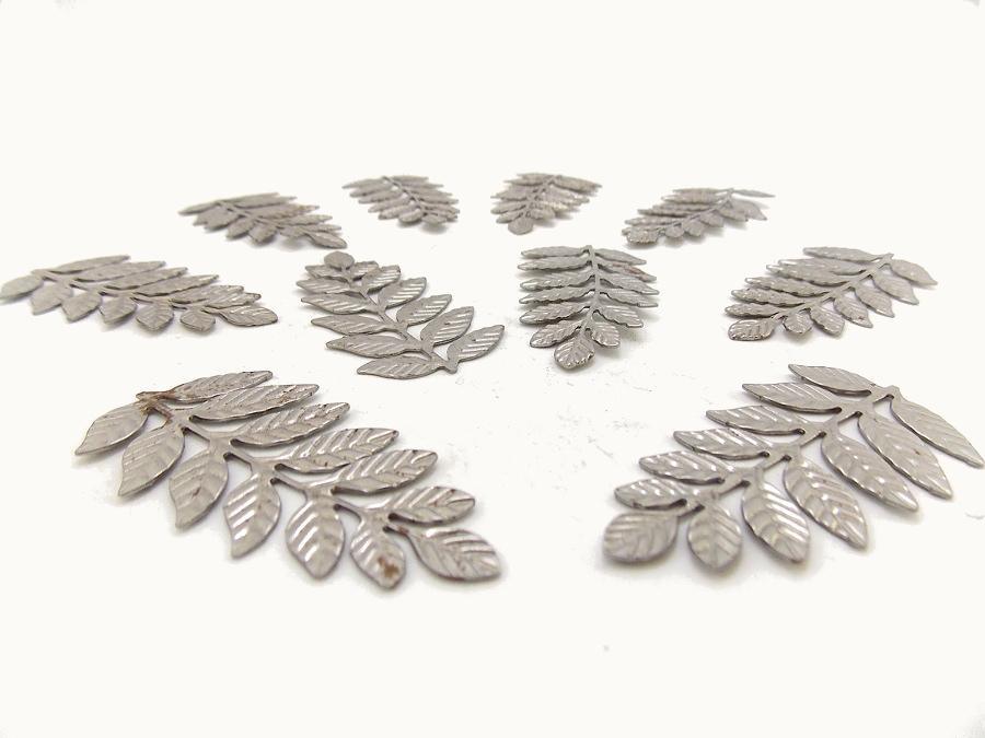 Metall Dekoelement - Ast groß, 6,7cm - Bastelschachtel