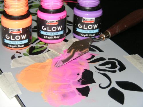 Pentart Acrylfarbe Glow in the dark - nachtleuchtend 30ml - orange - Bastelschachtel