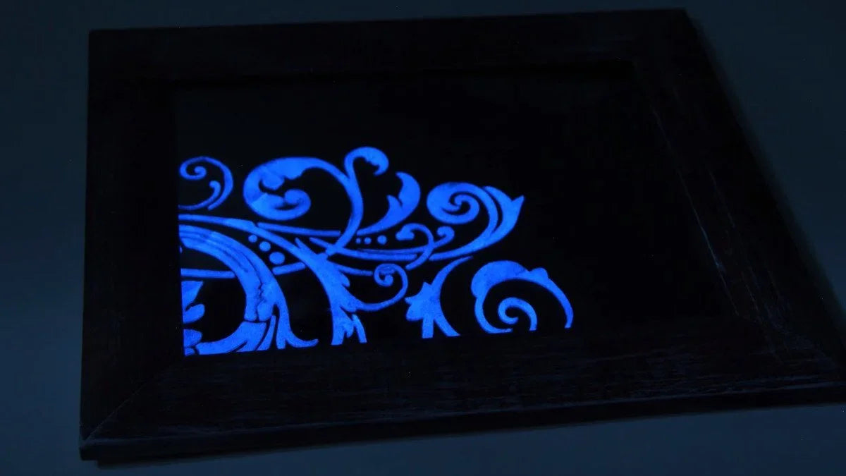 Pentart Glitterpaste glow in the dark 50ml - regenbogen blau - Bastelschachtel