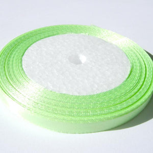 Satinband uni 6mm hellgrün - Bastelschachtel - Satinband uni 6mm hellgrün