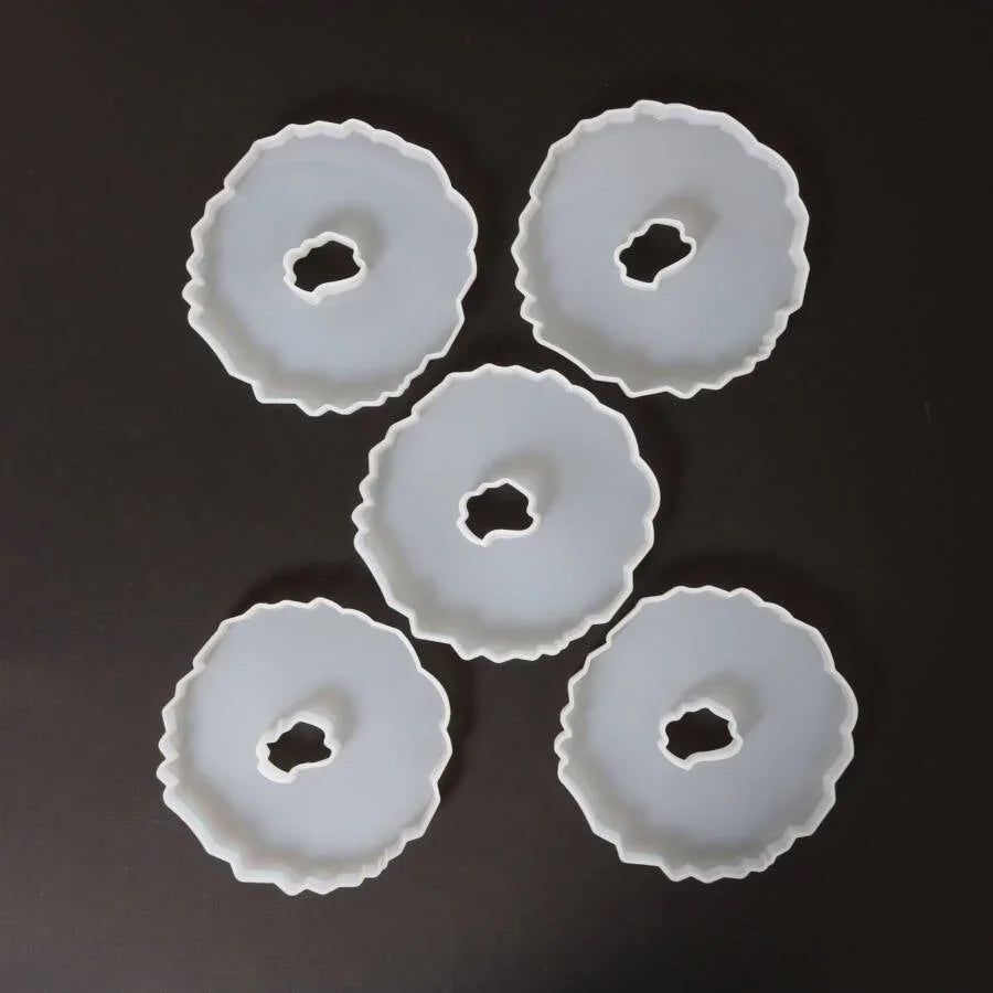 Silikonform für Resin - Geode mit Loch - Bastelschachtel