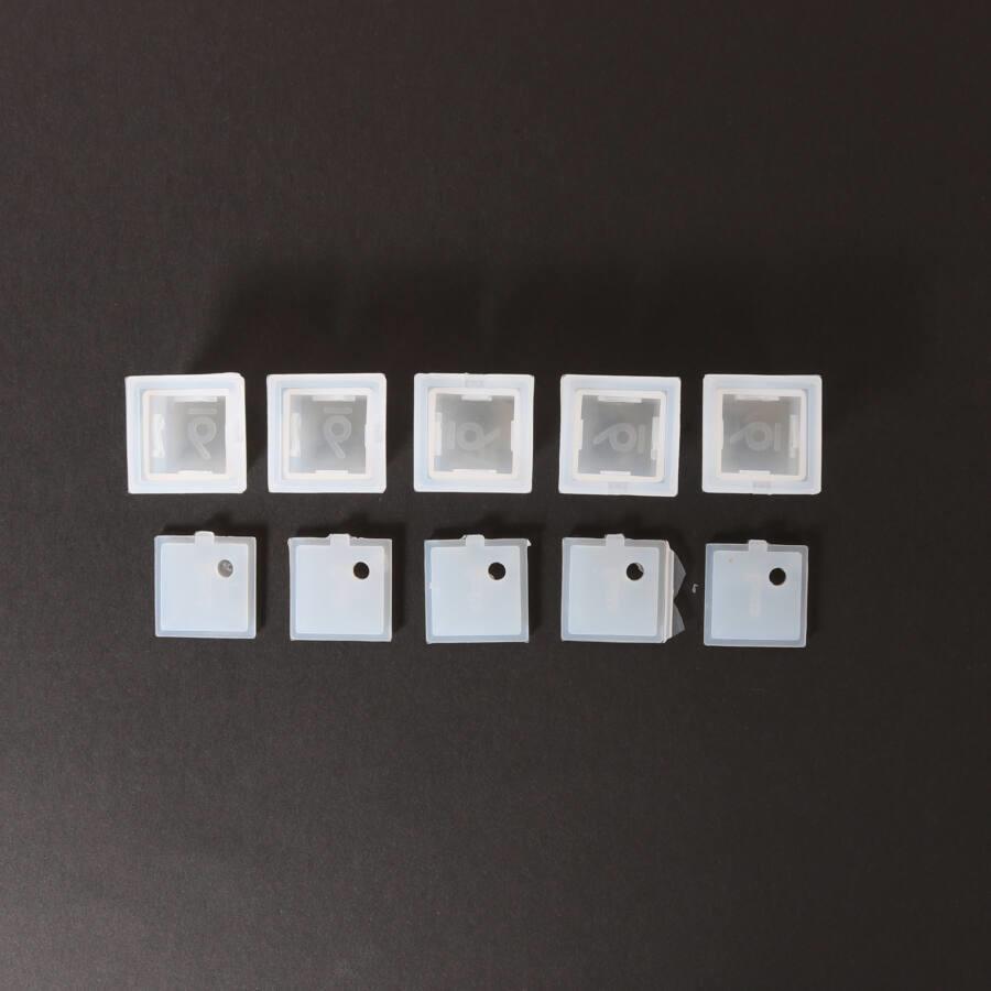 Silikonform für Resin - Spielwürfel, 5 Stück - Bastelschachtel