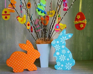 Styrofoam Figuren Set, 6-12cm - Kleine Hasen mit Eier - Bastelschachtel - Styrofoam Figuren Set, 6-12cm - Kleine Hasen mit Eier